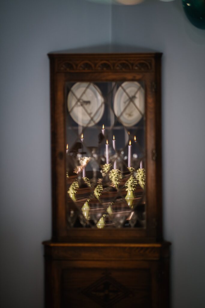 Antique corner unit with glass front